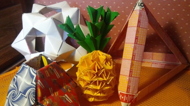 Alvin Aki leads Japanese origami folding workshop