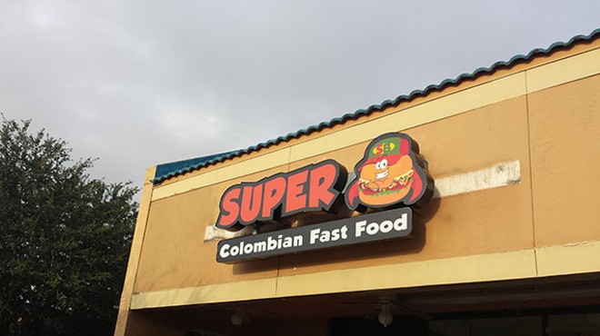 Colombian fast-food joint serves up epic empanadas and dogs