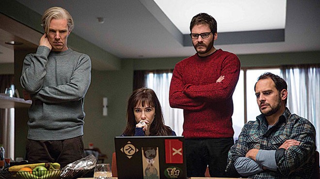 ‘The Fifth Estate’ takes an intriguing but unorganized look at WikiLeaks
