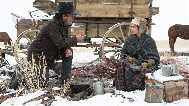 Tommy Lee Jones offers odd anti-Western with haunting 'The Homesman'