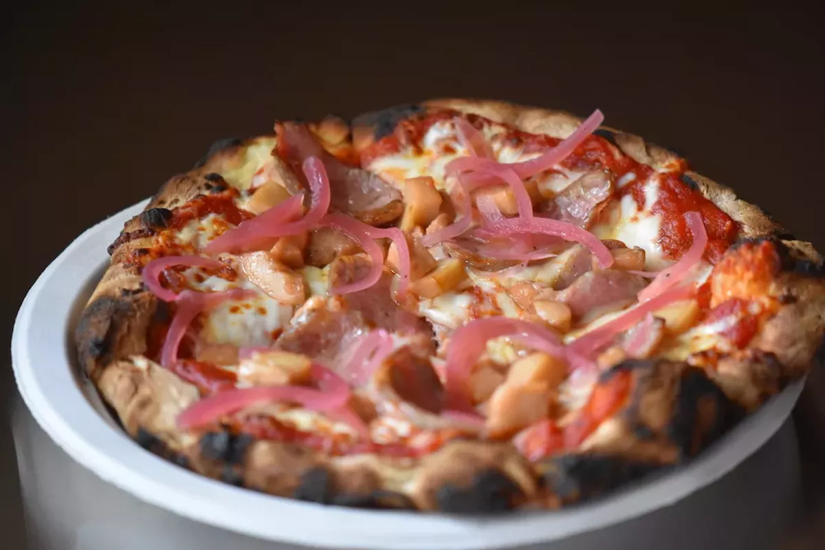 Image: Best Blink and You Missed It Pizza Joint