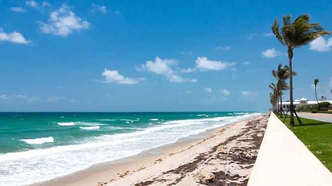 There's a petition to keep Florida beaches open to the public