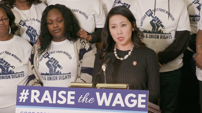 Florida Rep. Stephanie Murphy introduces bill to raise federal minimum wage to $15 an hour