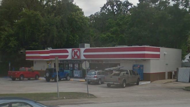 The Circle K in Mills 50 will close forever this Thursday, strange things are afoot