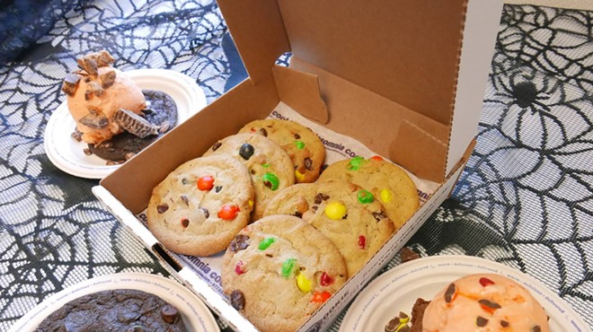 Insomnia Cookies' new downtown Orlando location is giving away free cookies