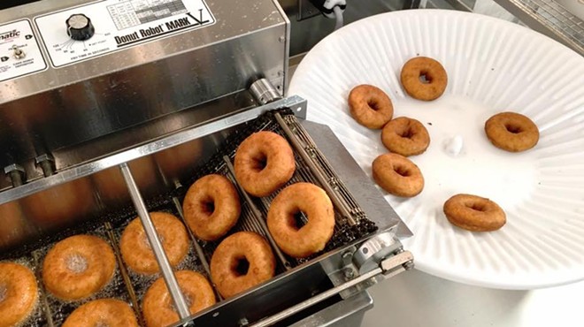Duck Donuts opens in Kissimmee July 1, but you can get their donuts now
