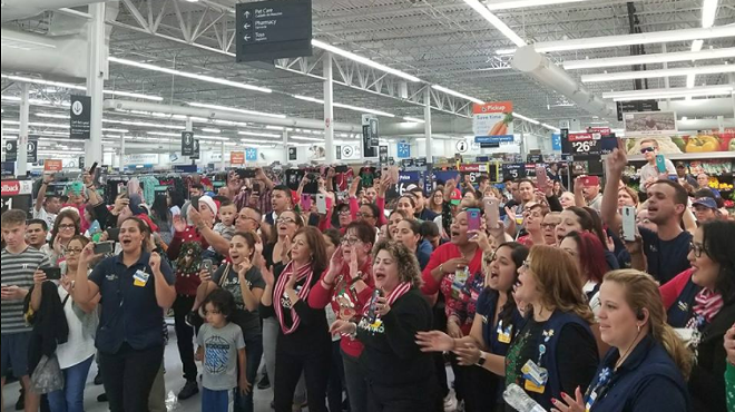 Puerto Rican parranda takes over Kissimmee Walmart