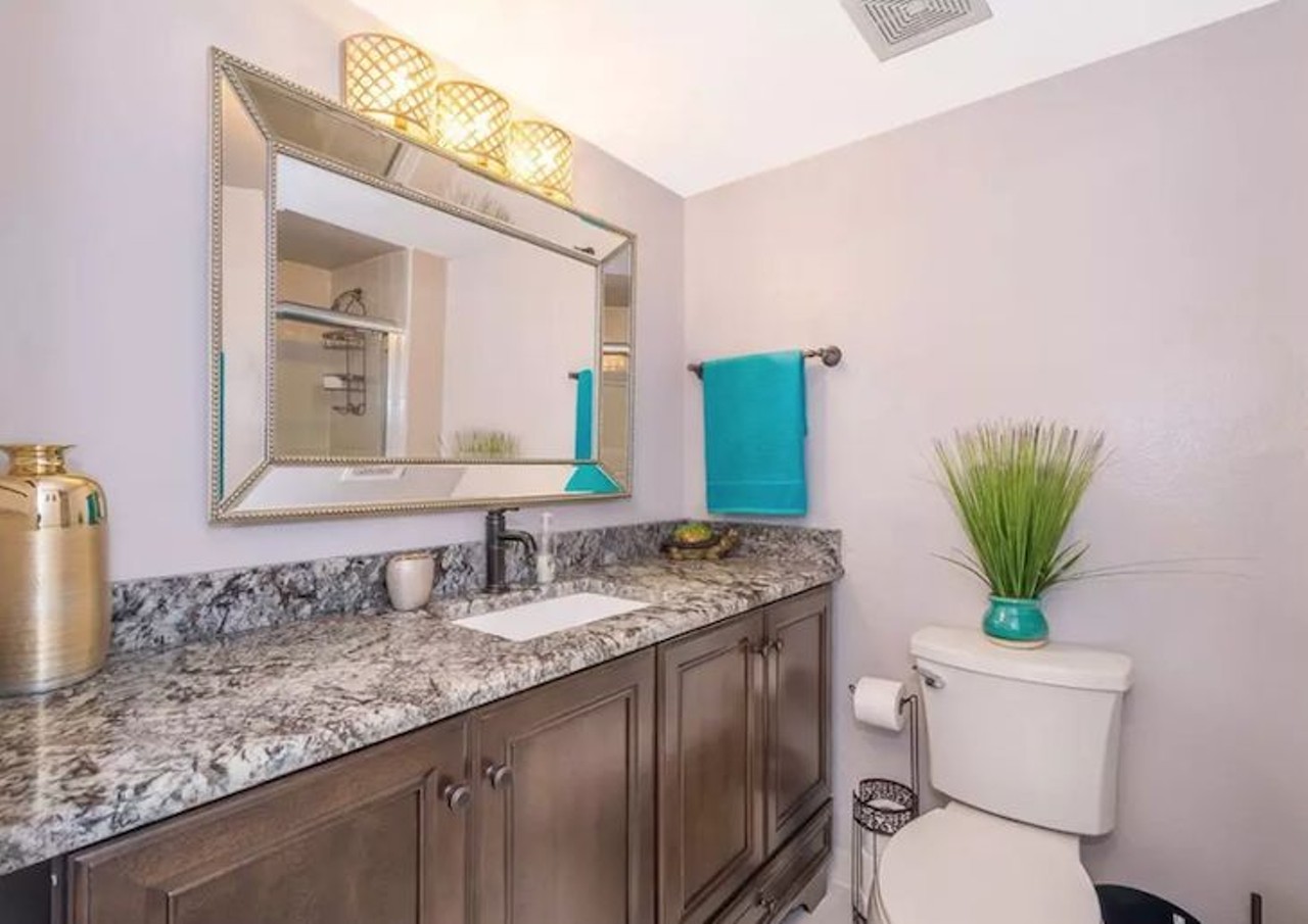 Oceanfront Art Deco Condo in Daytona Beach  
4 guests, Studio, 1 bed and 1 bath
$67 per night
Check out this nice bathroom.