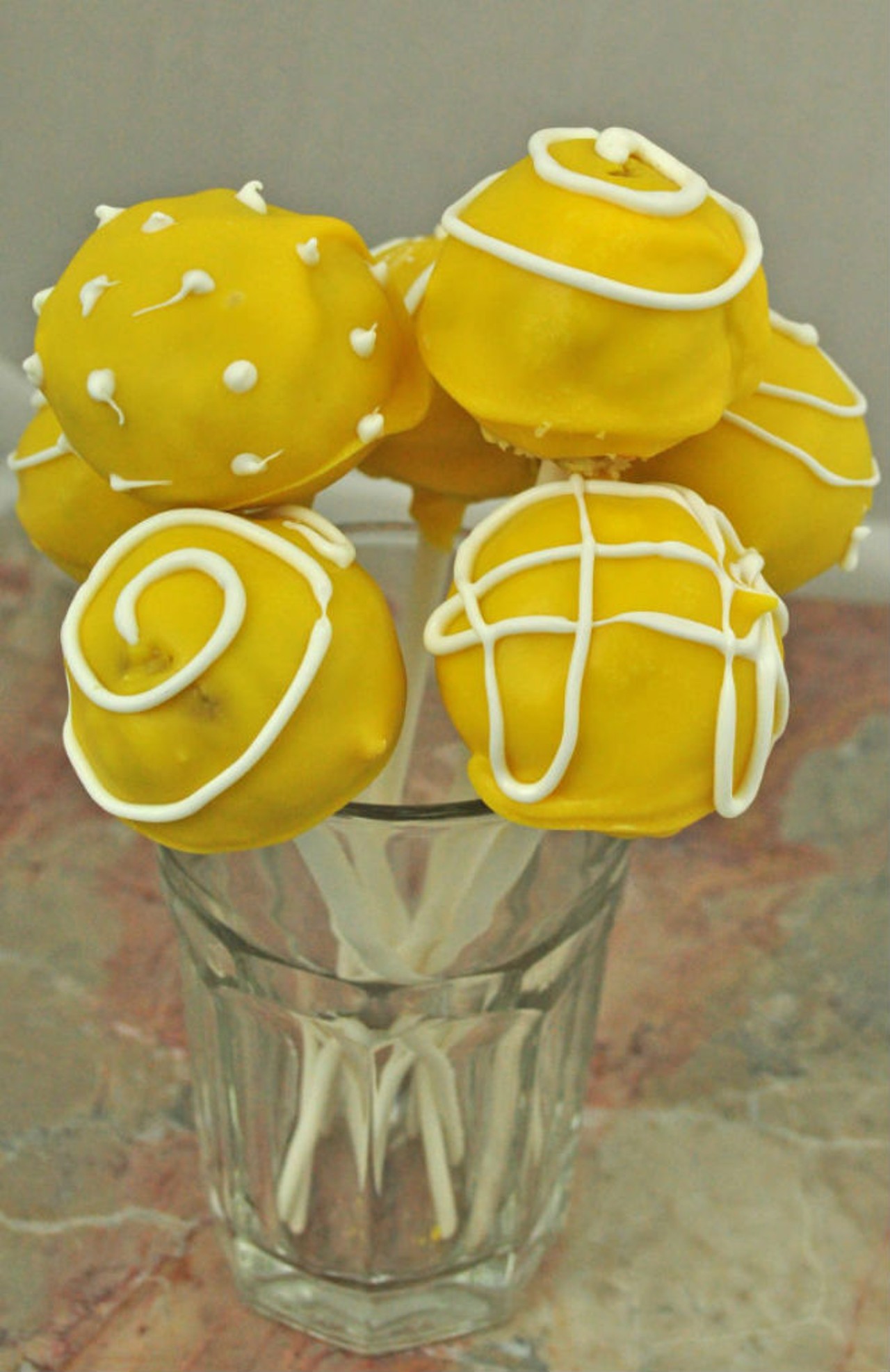 Kryonik Sweets
Lemon cream cake pops; $50
Photo via Kryonik Sweets