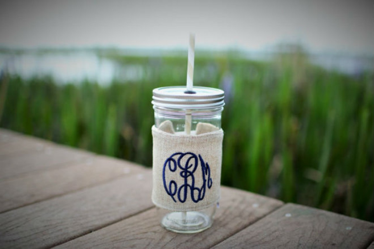 Caroline Randall Made
Burlap Mason Jar; $18
We can see ourselves sippin' a cold one outta this jar.
Photo via Caroline Randall Made