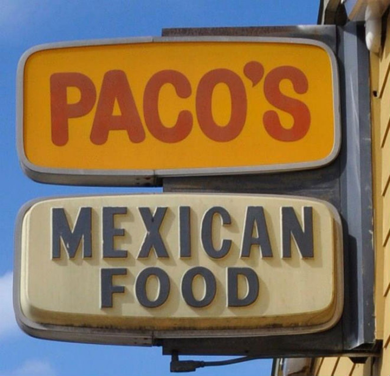 Another restuarant for those of you who prefer nachos to margaritas, Paco's claims to have the best queso in town.
via