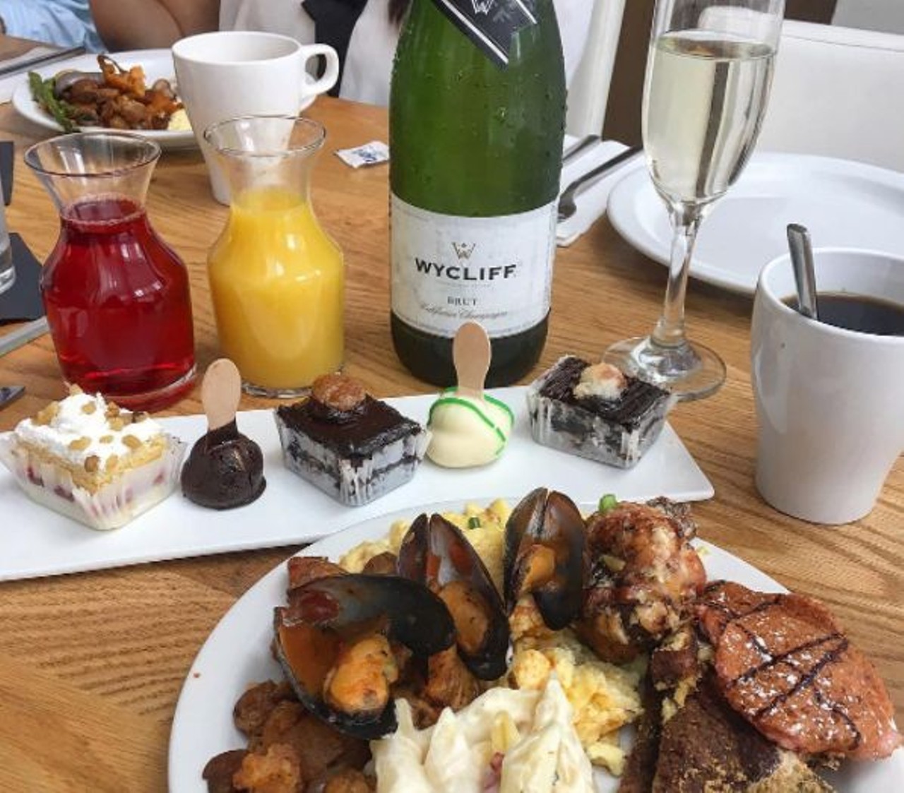 Kasa Restaurant & Bar 
Get the $32 brunch package at this minimalist restaurant on Sundays 11 a.m-4 p.m. and enjoy as many mimosas as you can drink.
183 S. Orange Ave., 407-985-5272
Photo via shamoozie /Instagram