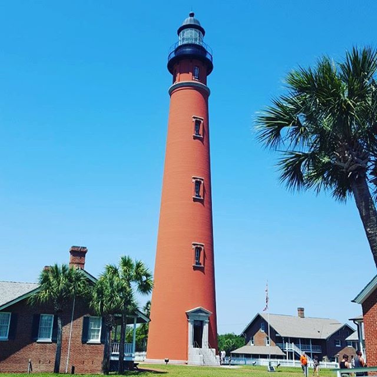 Ponce de Leon Light Station
4931 South Peninsula Drive, Ponce Inlet 386-761-1821
Distance from Orlando: 1 hour and 20 minutes
The lighthouse was built in 1887. It is the tallest in Florida and the second tallest in the country. They offer tours at certain times during the week.
Photo via czarcangemi/Instagram