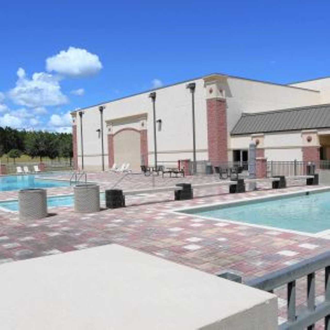 Clermont Florida Government 
3700 S. Highway 27, Clermont, FL 34711, (352) 394-3500
Open swim hours are offered Sunday-Friday from 2-5 p.m. and Saturday from 9:30 a.m. to noon and 2-5 p.m. The entry fee for residents is $2 and for non-residents $3.
Photo via Fun4 Lake Kids