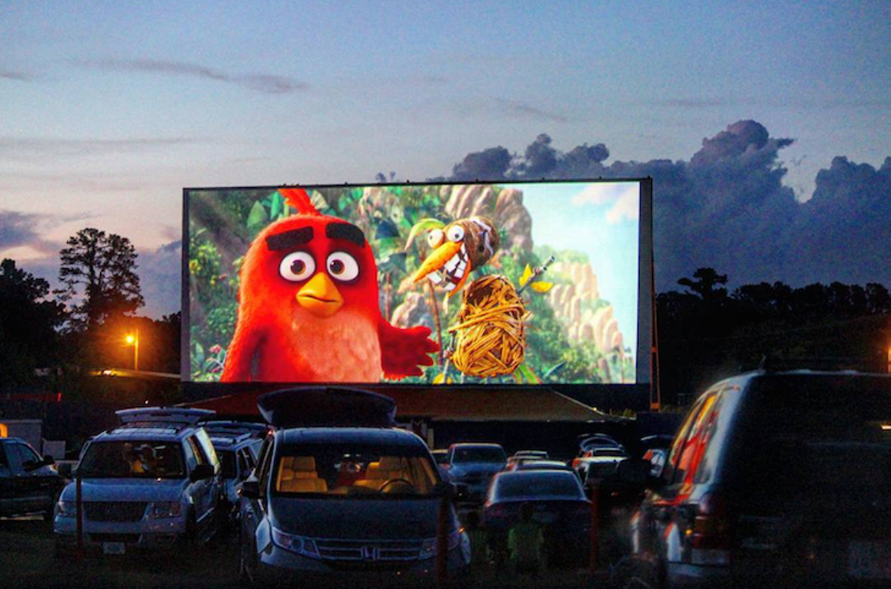 Watch a new movie at the Ocala Drive-in
4850 S Pine Ave, Ocala, 352-629-1325 
Where else can you watch two new movies for $6? Gone are the days where you had to park near a speaker, now you can just tune into a radio station and chill in your car with snacks from home. Also, the novelty aspect is bound to up your romantic points.
Photo via incazteco/ Instagram