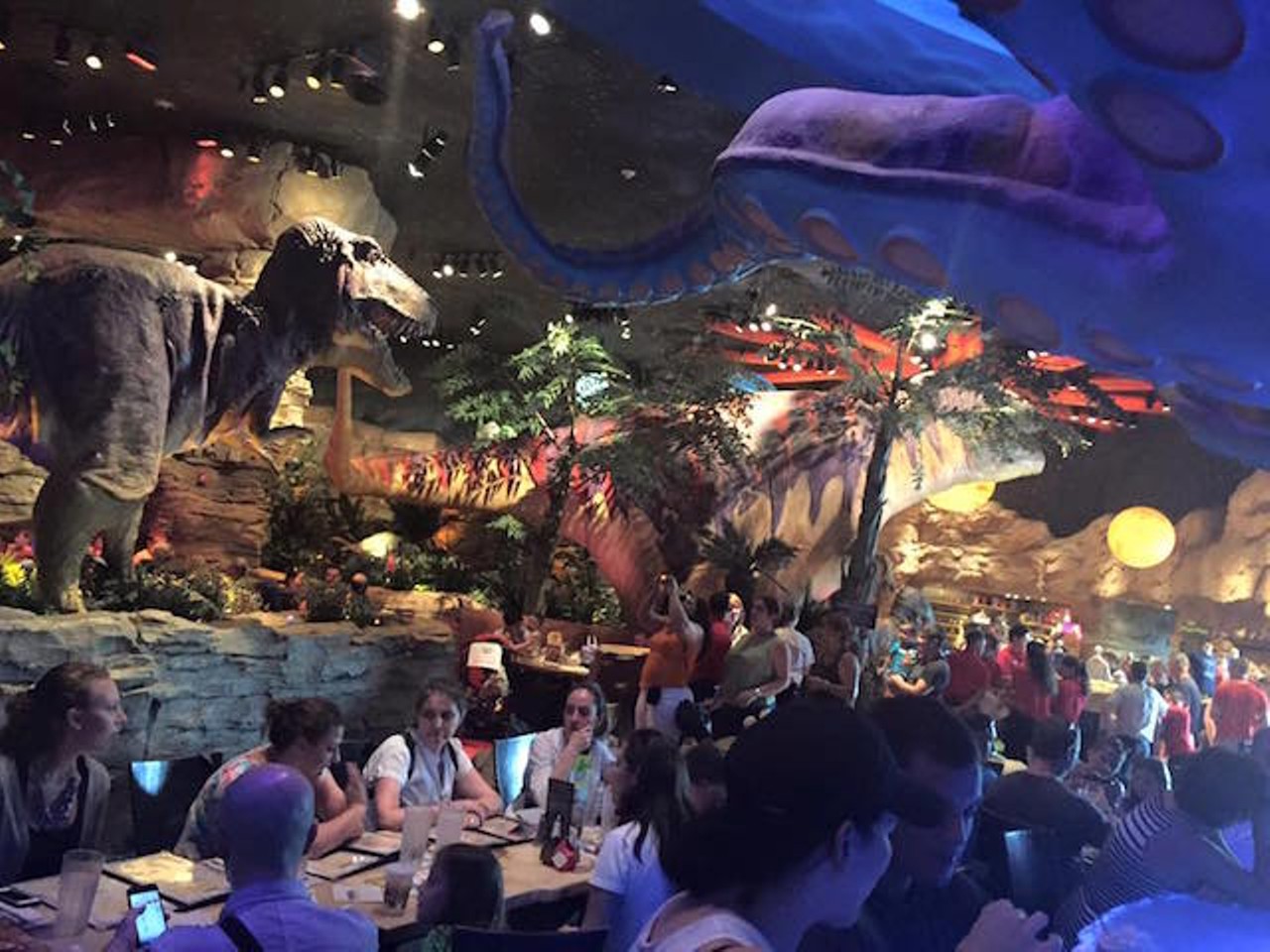 Dining with T. Rex at "Disney Springs"