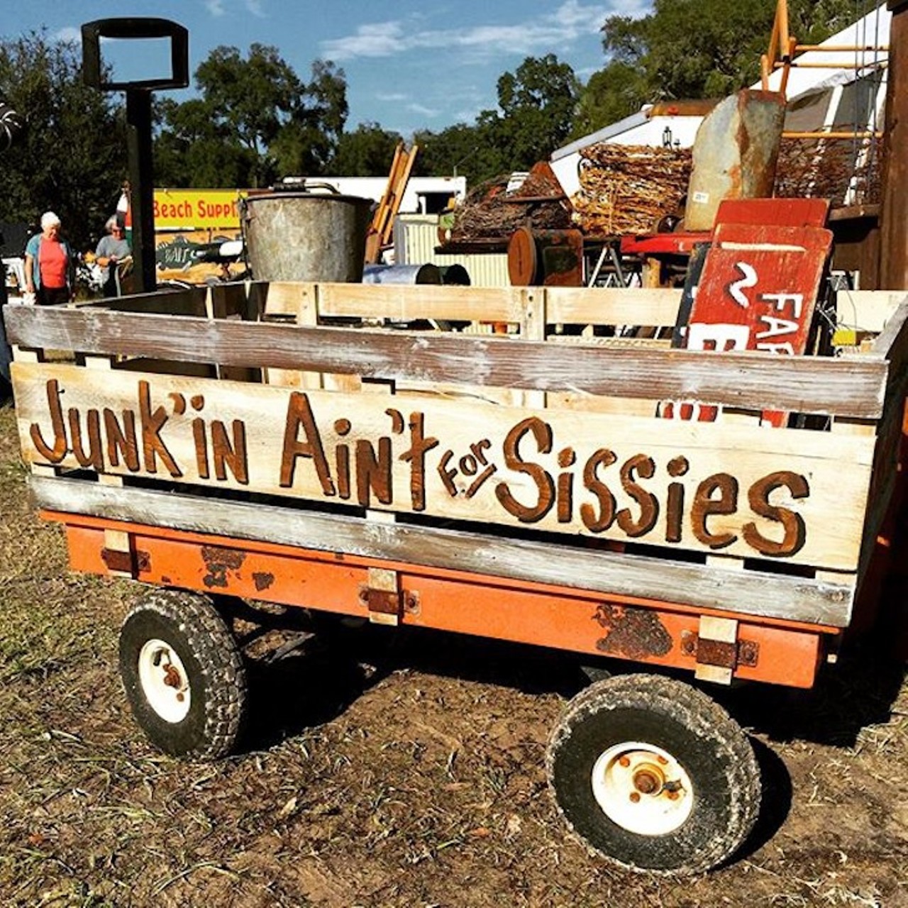 Renninger&#146;s 
20651 US-441, Mount Dora | (352) 383-8393
There&#146;s no better way to spend an afternoon than strolling through Renninger&#146;s open air markets, where oddities and funky trinkets are the speciality. 
Photo via aroundmountdora/Instagram