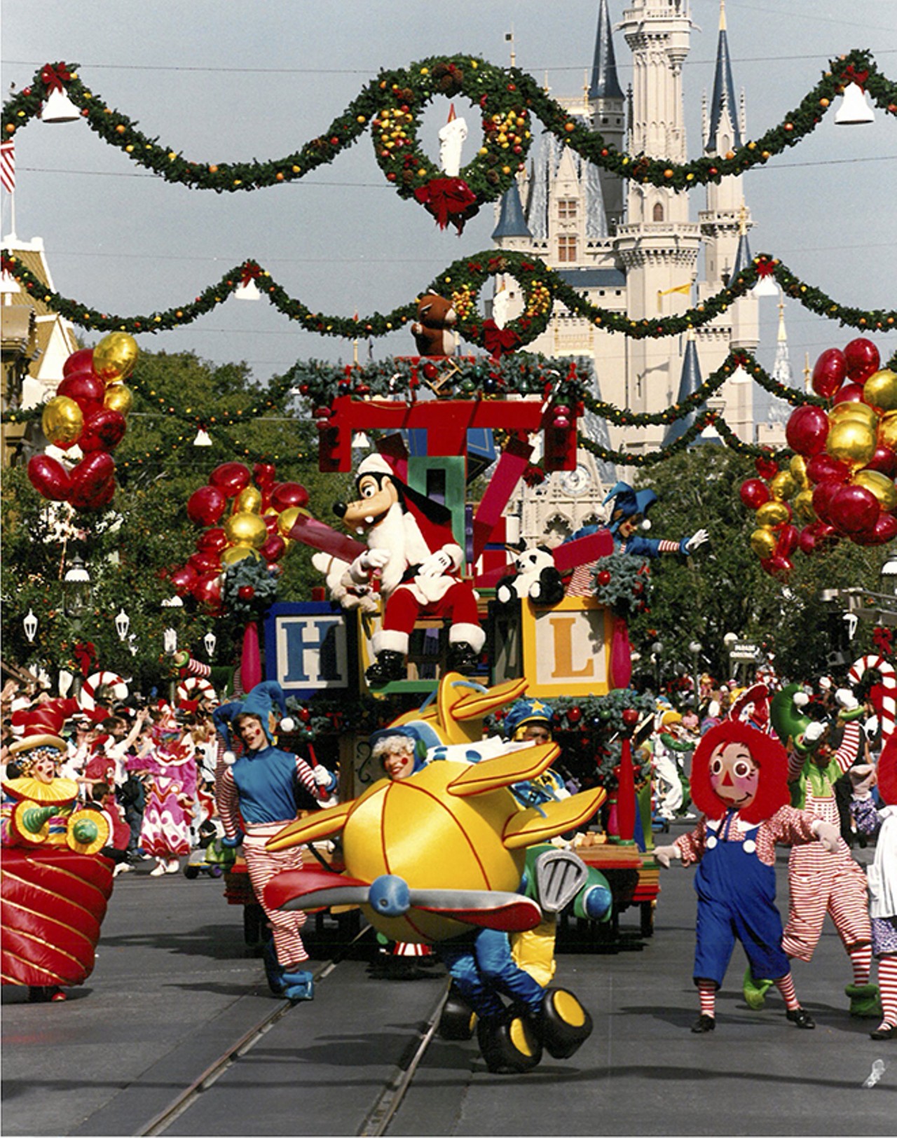 Santa Goofy at Mickey's Very Merry Christmas Parade at Walt Disney World. 1993.