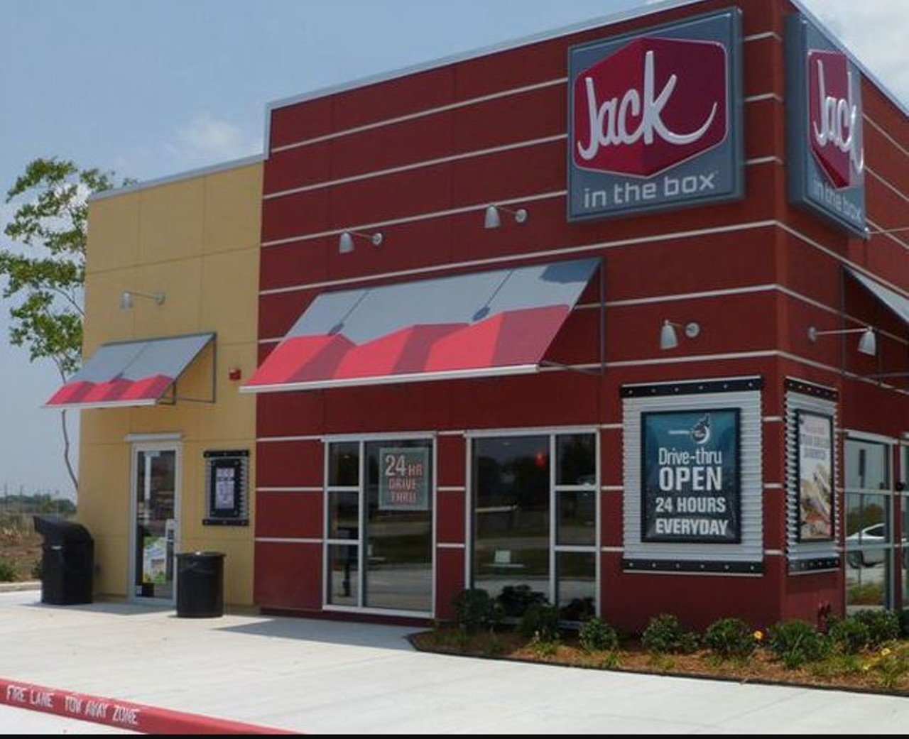 Jack in the Box
Texas likes doing things its own way, and apparently that way means keeping the objectively excellent Jack in the Box locked away like Rapunzel. But from purple Coca-Colas to sourdough bacon burgers, we Orlandoans ought to see plenty reason in sneaking into The Lone Star state and sneaking Jack in the Box back out. Is anyone doing that yet? We need to be doing that.
Photo via jackintheboxinc.com
