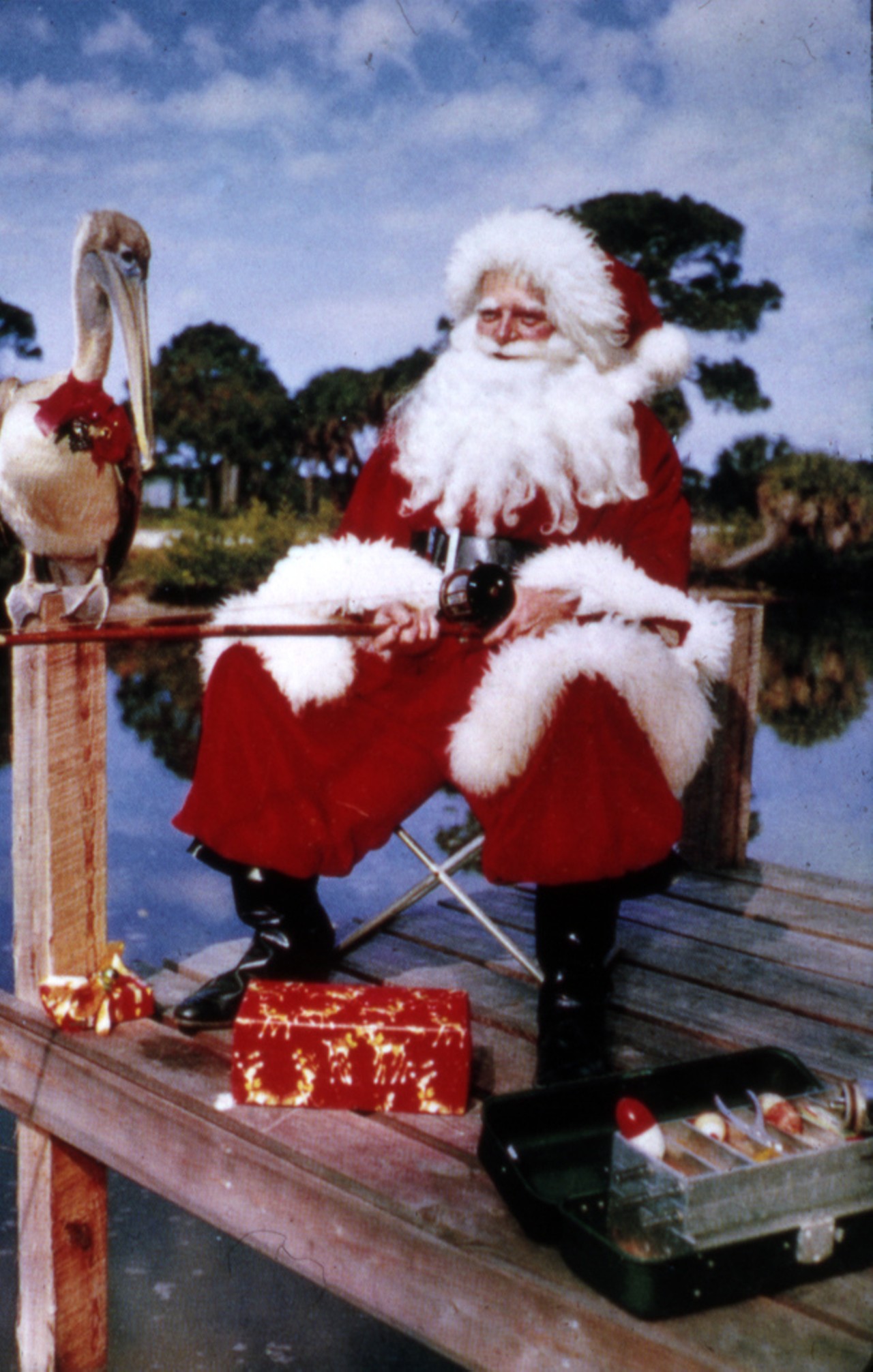 30 vintage pics of Florida Santas from the state archives