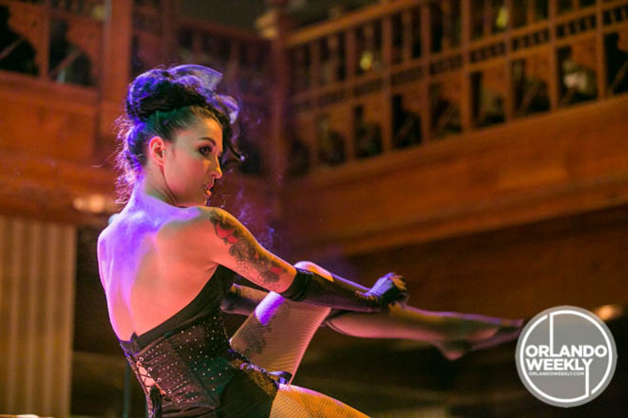 34 captivating photos from the Burlesque show at Whiskey Business