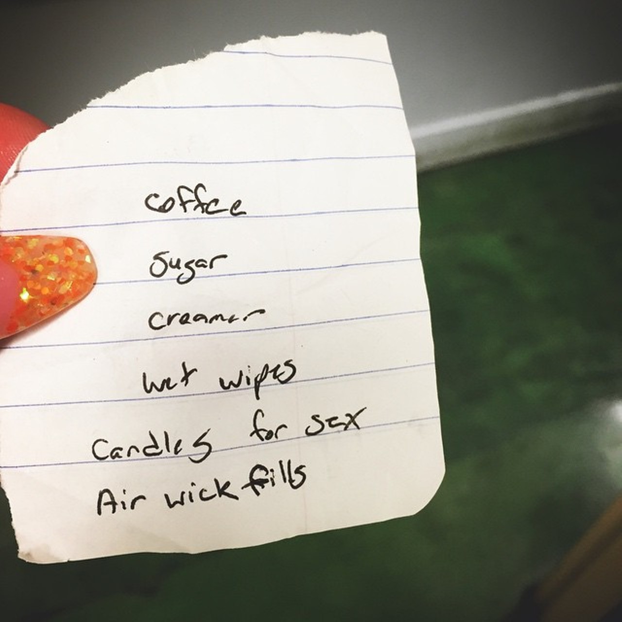 "Someone left their grocery list behind"
Photo via Instagram user tayschleigh