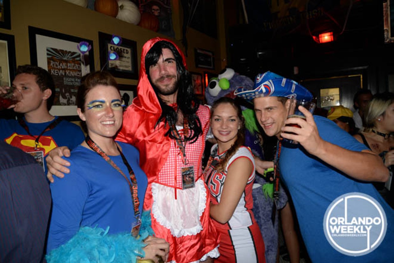 44 photos from the Orlando Halloween Pub Crawl