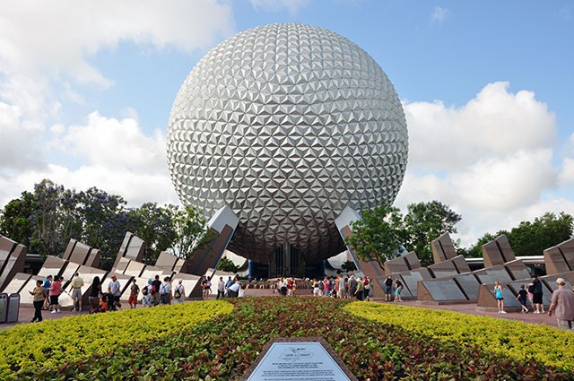A guide to getting the best buzz for your buck at Orlando’s theme parks
