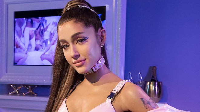 Ariana Grande wax doppelganger arrives at Madame Tussauds Orlando, ready for selfies