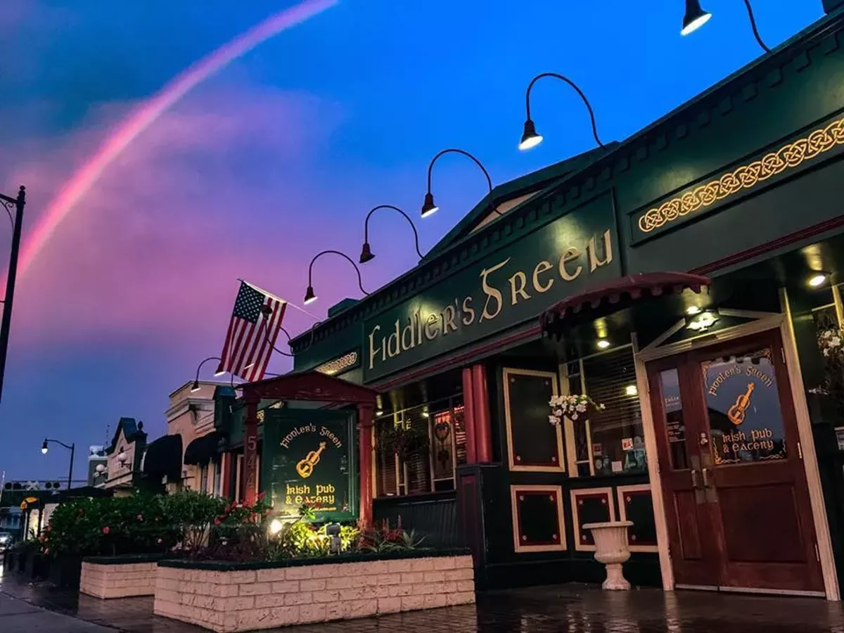 Image: Best College Bar