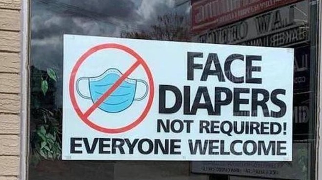 Weeki Wachee restaurant goes viral with ‘face diapers not required’ proclamation and signage