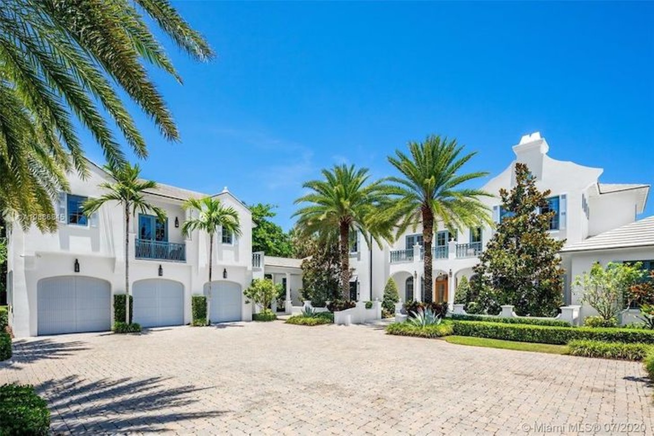 Flex Seal founder Phil Swift just bought this gigantic Florida mansion