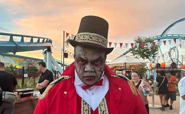 A scare actor at SeaWorld's Howl-O-scream
