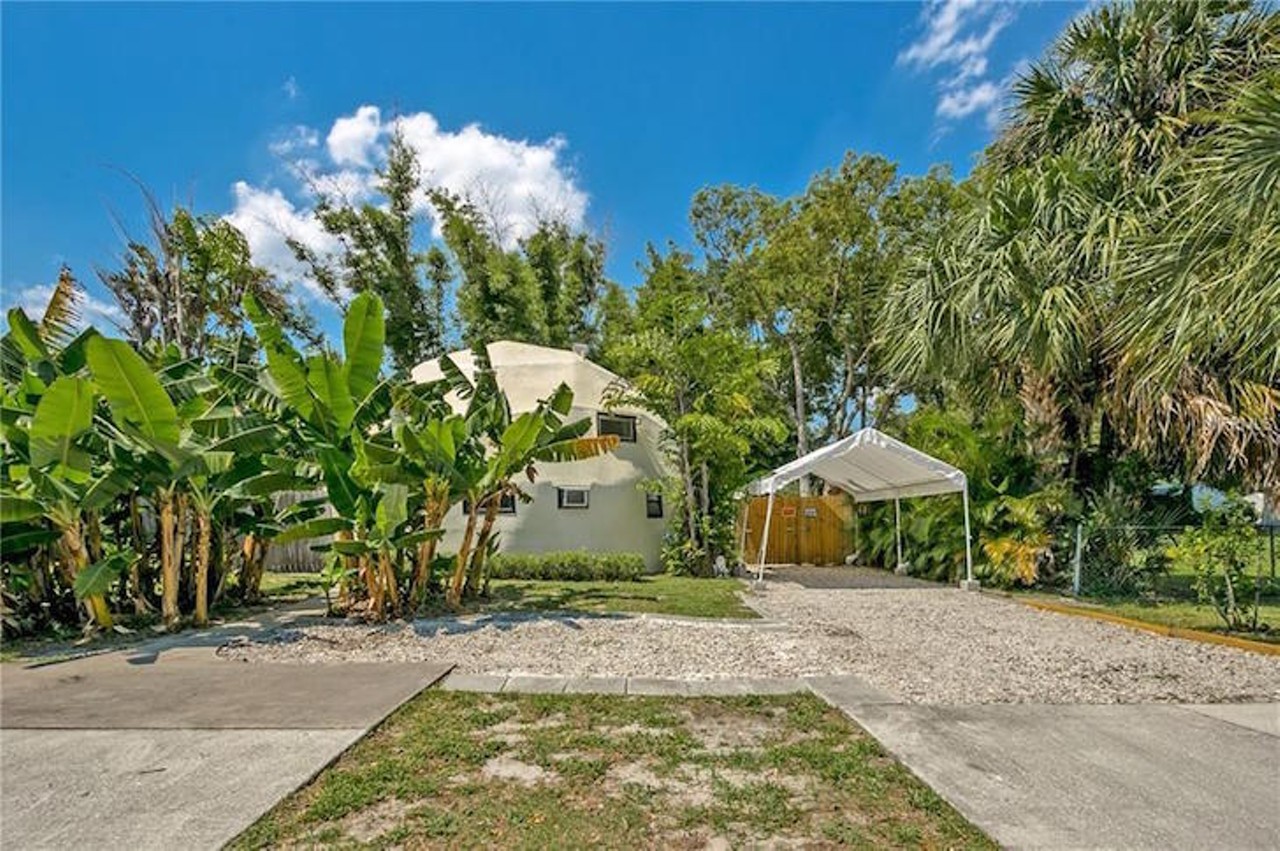 Home sweet dome: Let's take a tour of a geodesic dome for sale in the middle of Orlando
