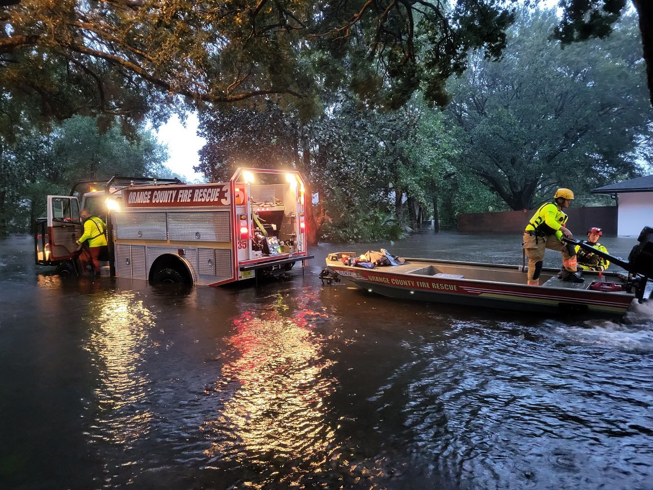 Hurricane Ian brings historic flooding to Orlando, OC Fire Rescue evacuates residents by boat