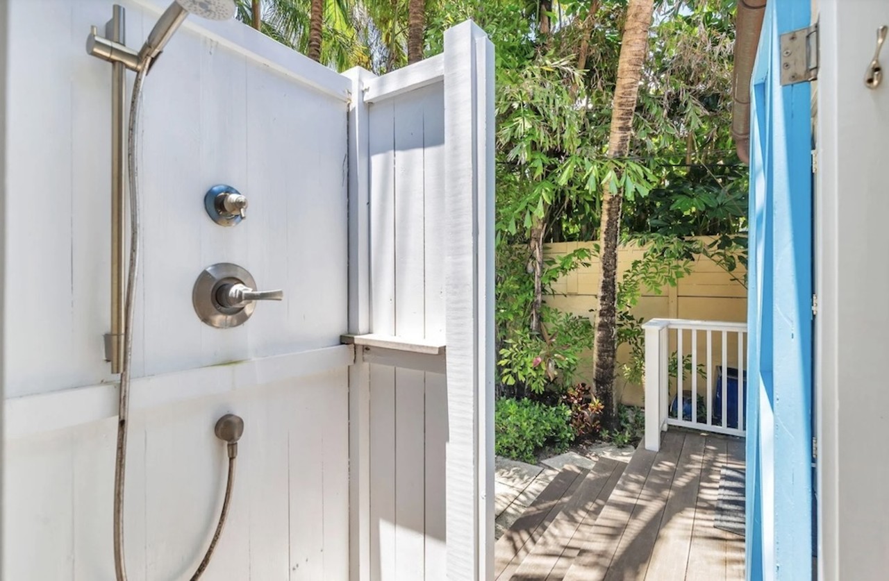 Jimmy Buffett's Florida bungalow hits the market for $7.25 million, and it comes with a music studio