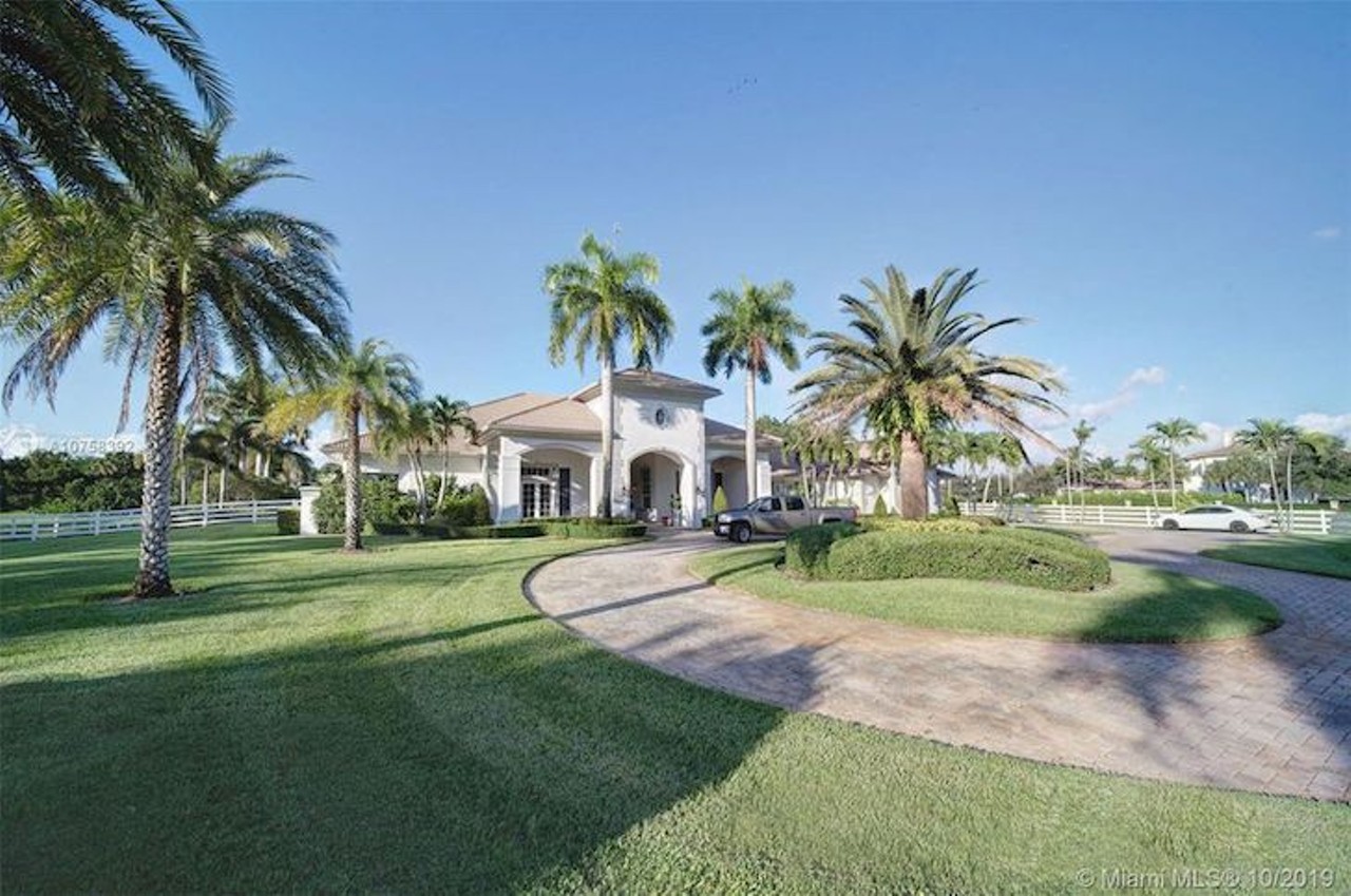 NBA star Rudy Gay's incredible Florida mansion is now on the market for $3,475,000