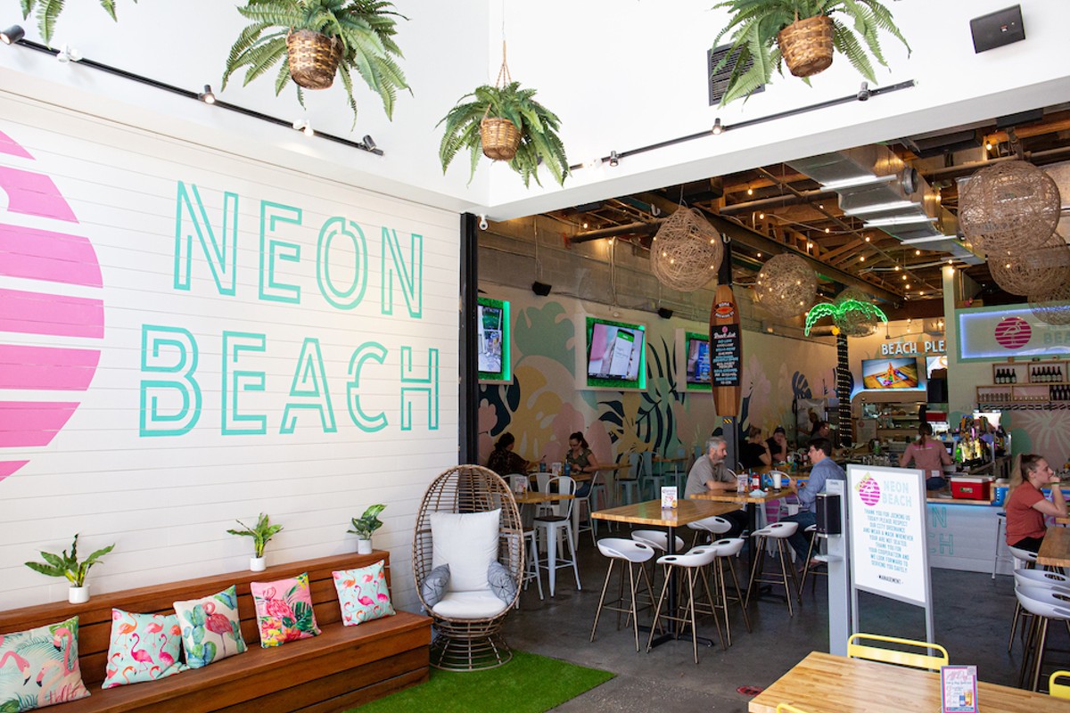 Neon Beach has plenty of booze and barbecue to satisfy bar-goers in downtown Orlando