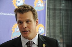 Orlando Solar Bears coach unlocks key to local hockey fans' hearts