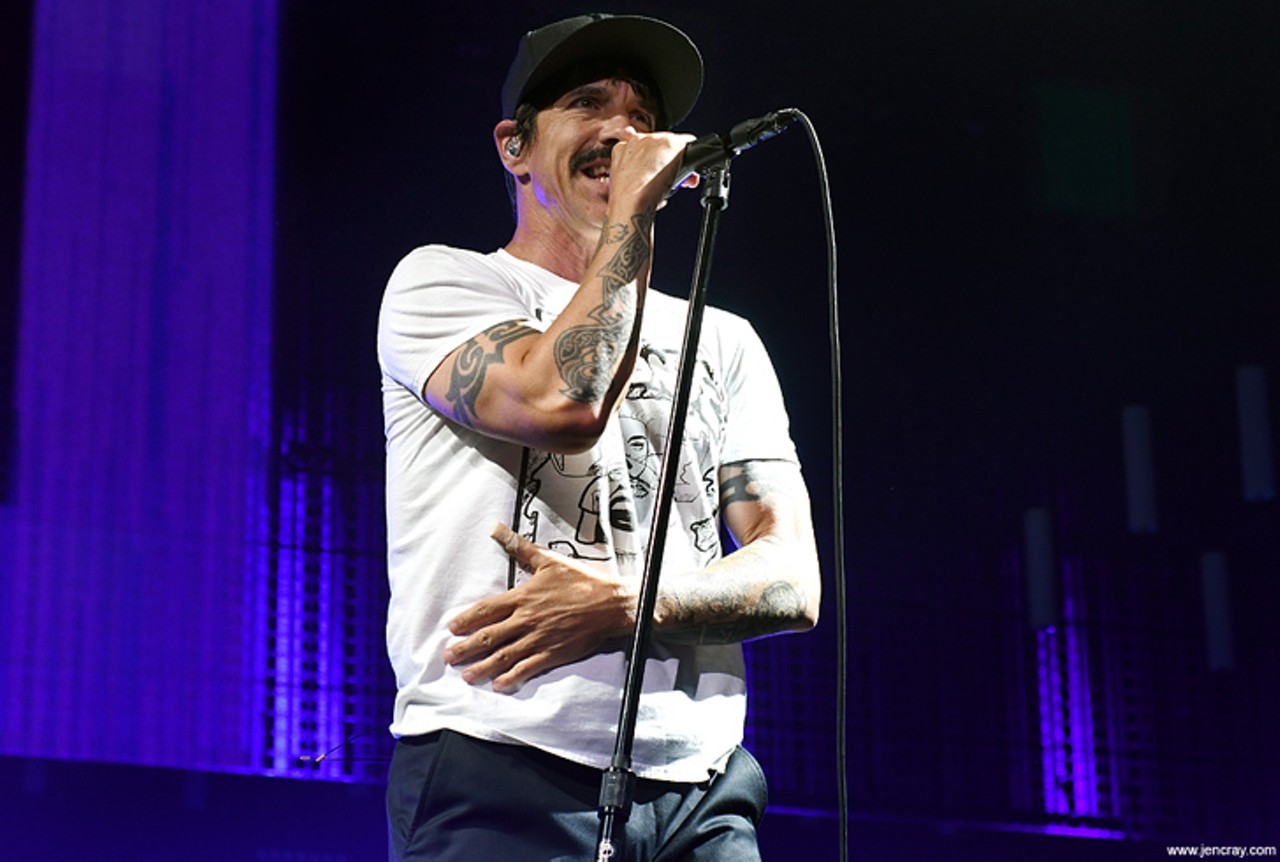 Photos from Red Hot Chili Peppers and Jack Irons at the Amway Center