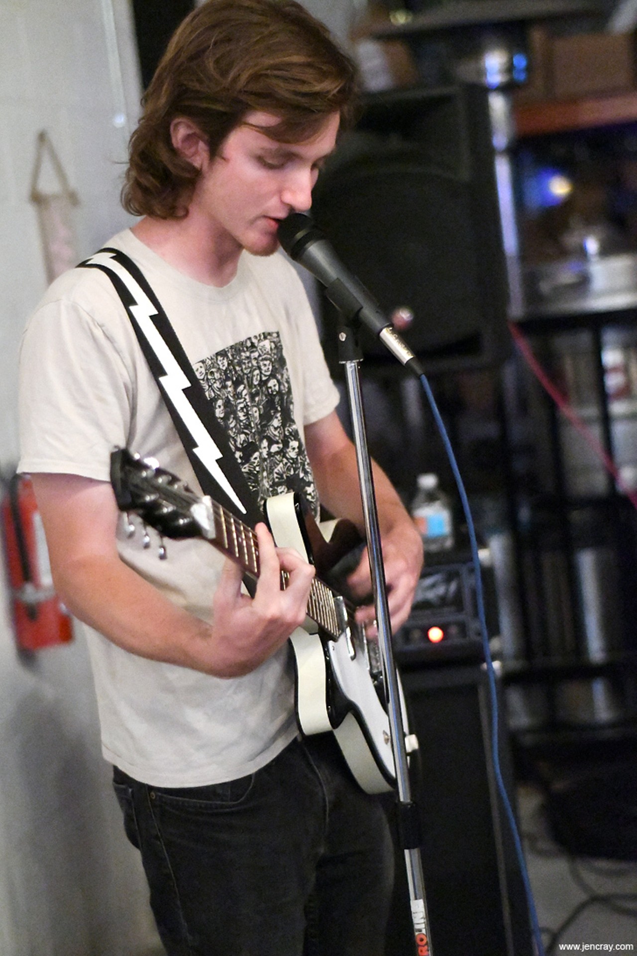 Photos from Tall Juan, Sonic Graffiti and mtvh1n1 at Deadly Sins Brewing