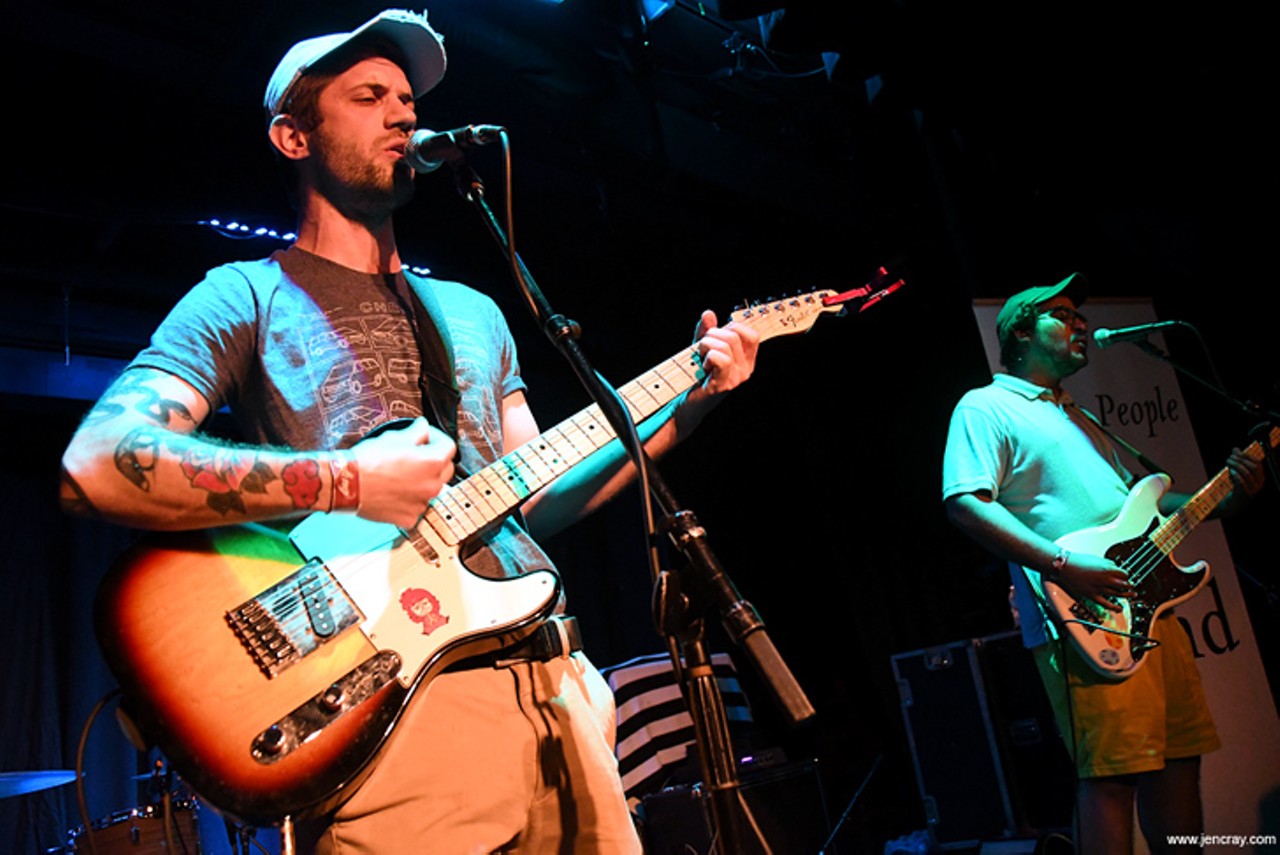 Photos from Tigers Jaw, the Sidekicks and Cave People at the Abbey