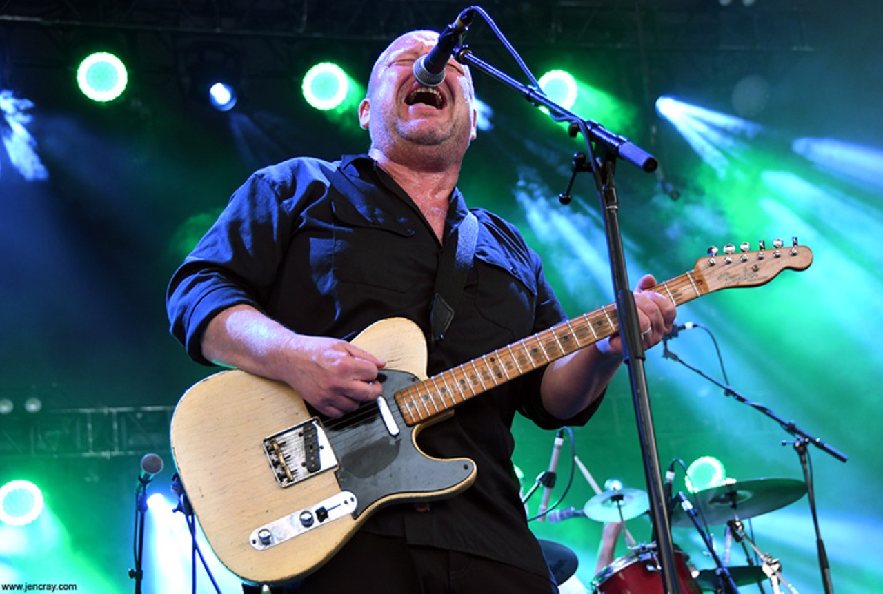 Photos from Weezer, Pixies, and the Wombats at the MidFlorida Credit Union Amphitheatre