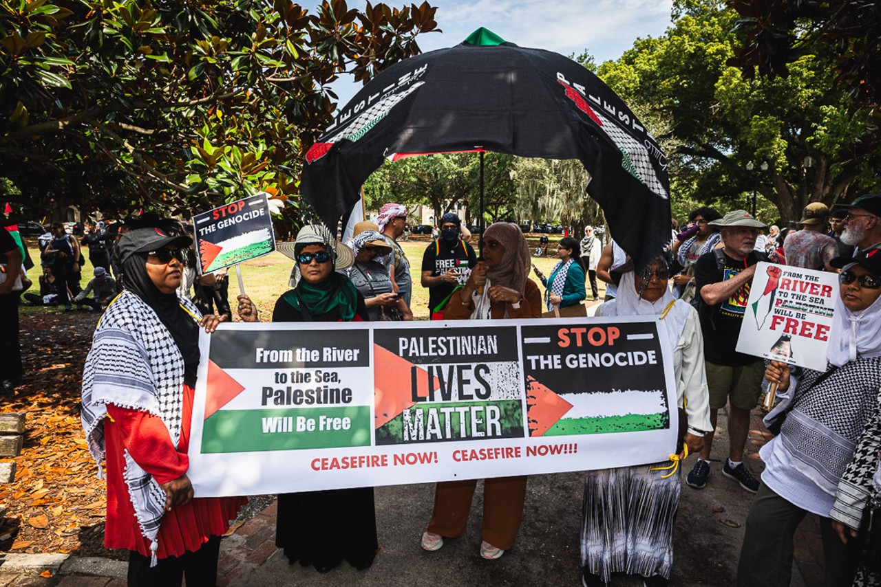 Police arrest two, pepper spray crowd at pro-Palestinian rally in downtown Orlando