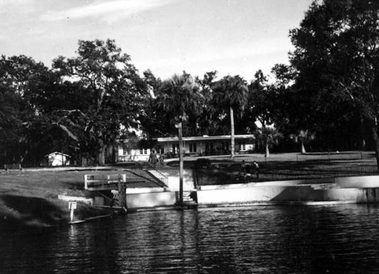 Recreation building at the park, 1946.