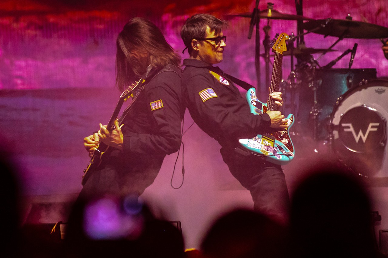 Weezer at the Kia Center