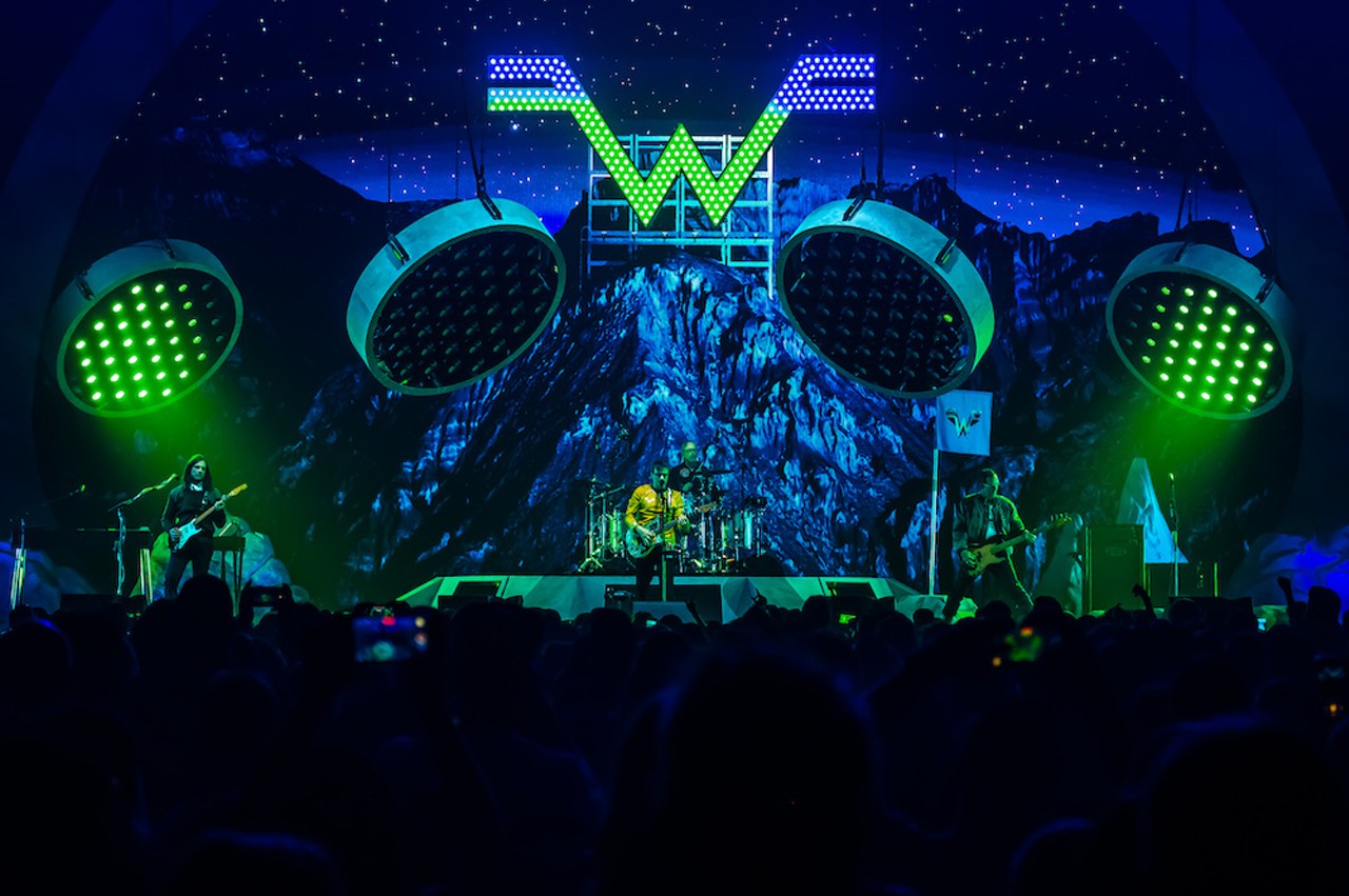 Weezer at the Kia Center