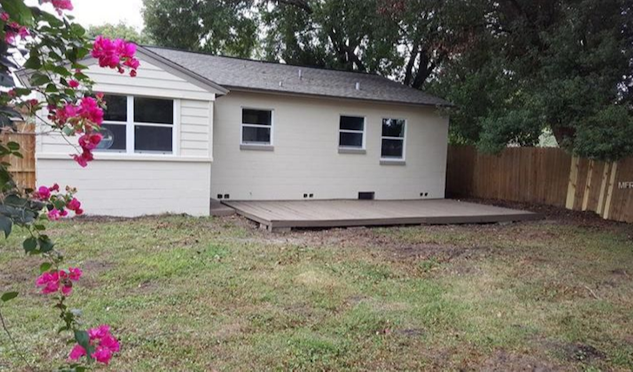 2310 E Gore St.
$197,900
2 beds, 1 full bath, 1,067 sq ft, 6,098 sq ft lot
Think of the backyard as a blank canvas.