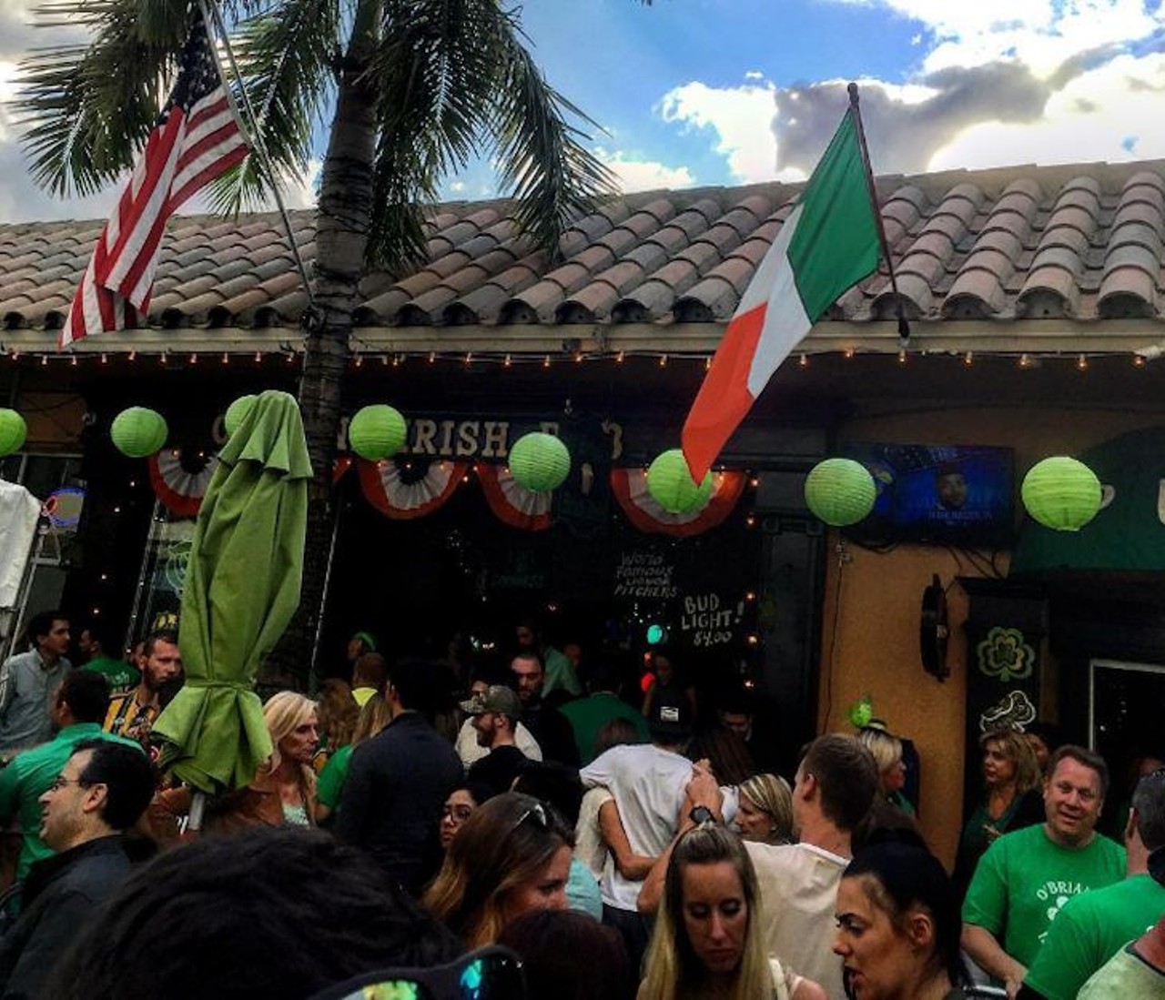 O&#146;Brians Irish Pub
51 SE 1st Ave, Boca Raton, (561) 929-3732
It&#146;s no secret that you don&#146;t choose to go to school in Boca Raton if you&#146;re trying to do anything for cheap, however, O&#146;Brian&#146;s is that saving grace all FAU students are looking for when trying to give their wallet a break, because this hole-in-the-wall Irish pub is definitely an escape from the upscale Boca lifestyle that surrounds it. 
Photo via trlax14m/Instagram