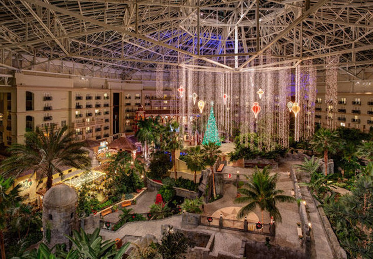 Christmas at Gaylord Palms
6000 Osceola Pkwy. 
November 21, 2017 - January 7, 2018
The Gaylord Palms atrium is already a sight for sore eyes, but during the holidays this hotel truly becomes the winter wonderland Orlando deserves.
Photo via Marriott